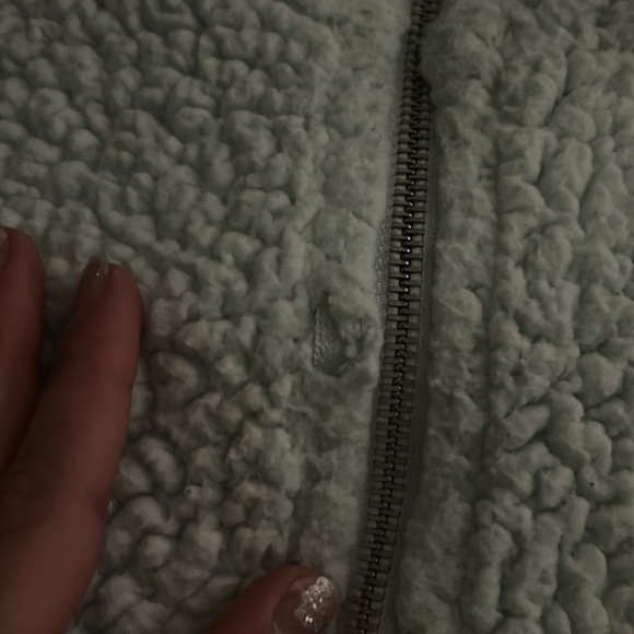 light green/blueish fuzzy VS pink half zip - Picture 3 of 5